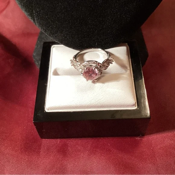 Pink Stone Silver Ring - Picture 5 of 13